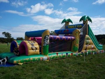 Selva enorme inflável Inflatables da corrida EN14960 do curso de obstáculo das crianças
