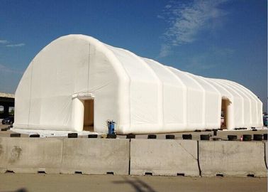 Grande campo de ténis inflável branco móvel da barraca o mais popular
