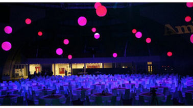 Balão conduzido colorido de cristal da luz do Celling inflável para o evento comercial