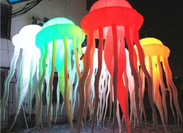 As medusa bonitos conduziram o poder que ilumina a iluminação à prova de explosões conduzida vermelha