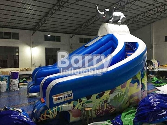 As corrediças de água infláveis do elefante para a piscina personalizam o logotipo