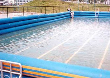 Piscinas pequenas do parque de diversões para as crianças, piscina inflável para a família