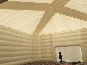 Estrutura de construção branca do ar da barraca inflável gigante super durável para o evento/partido
