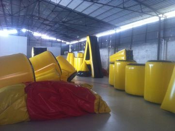 Jogos infláveis profissionais dos esportes, depósito inflável do Paintball com 0,55 materiais do PVC