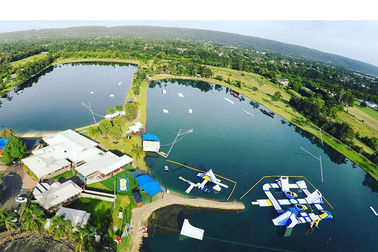 Parque inflável do Aqua dos jogos azuis da água do curso de obstáculo para o recurso luxuoso