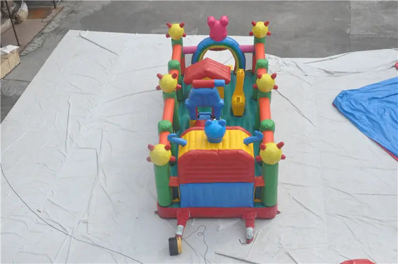 Casa inflável saltitante colorida Castelo inflável com escorregador para crianças ao ar livre