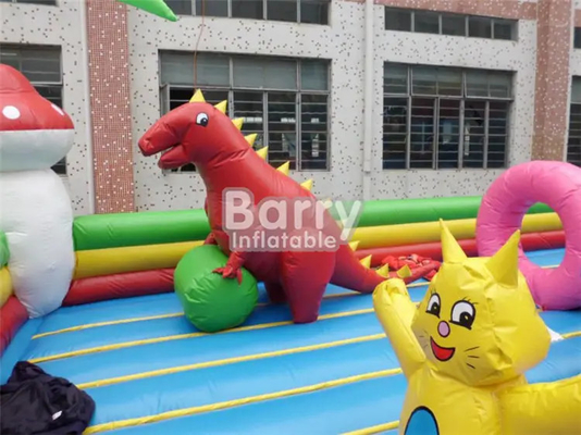Equipamento de playground inflável com logotipo personalizado para crianças castelos infláveis ​​para atividades