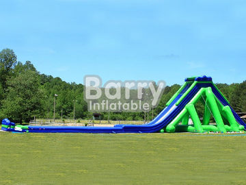 Corrediças infláveis maciças materiais do PVC da corrediça inflável gigante verde e azul para o gramado