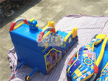 O robô pequeno das crianças inflável seca a corrediça para o parque de diversões/negócio alugado