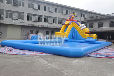 Parque aquático inflável certificado ce, piscina inflável com tobogã piranha com piscina