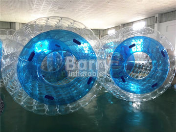A associação inflável feita sob encomenda impermeável brinca o rolo da água azul para crianças/adultos