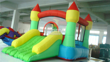 Mini leões-de-chácara infláveis personalizados do partido, casa do salto com corrediça pequena para crianças