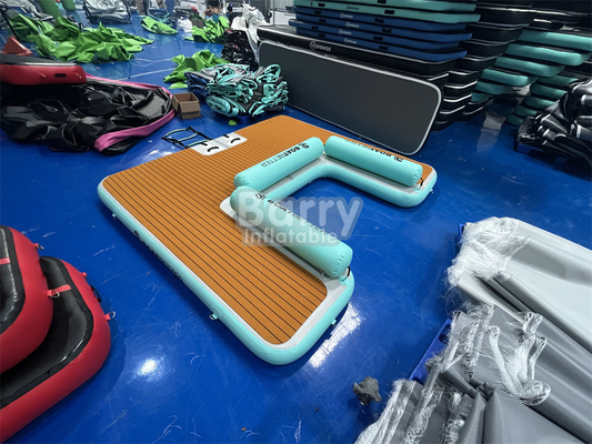 Plataforma flutuante de lago em forma de U Plataforma de natação inflável Ilha de equipamentos de jogo personalizados