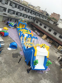 Arrendamento inflável gigante azul e amarelo alegre do curso de obstáculo com tiro do basquetebol
