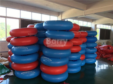 Brinquedos infláveis vermelhos e azuis da água para crianças, flutuadores da piscina
