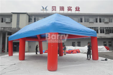 Evento grande exterior que anuncia a barraca portátil inflável da barraca, a vermelha e a azul do ar-Saeled