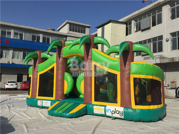 Campo de jogos inflável da criança do parque temático, castelo Bouncy inflável