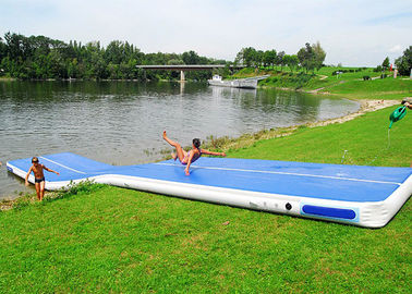 Esteira apertada da ioga do ar de borracha liso azul longo, trilha de ar inflável de flutuação para a água