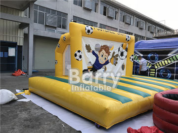 Jogos infláveis exteriores dos esportes, jogo inflável do objetivo do futebol do quintal