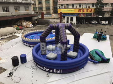 Último homem que está jogos interativos infláveis, jogo exterior roxo de Wrecking Ball do equipamento do campo de jogos