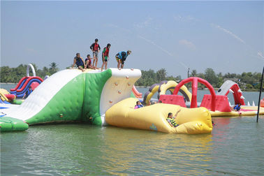 parque de flutuação inflável da água