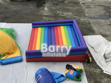Jogos infláveis exteriores engraçados de salto infláveis do esporte do leão-de-chácara inflável da cama do arco-íris para o campo de jogos