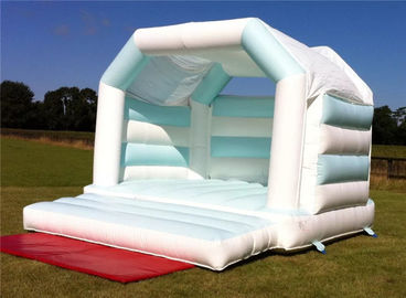 Casa de salto do castelo Bouncy inflável branco especial exterior do casamento para o partido