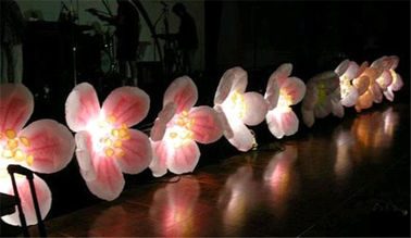 Corrente de flor inflável da multi cor para a decoração do casamento com diodo emissor de luz