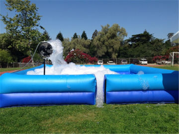 Associação de água portátil quadrada, associação inflável do poço da espuma do sabão do jogo exterior da dança do partido do divertimento