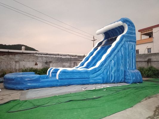 Os jogos infláveis exteriores modelam a cor azul de Aqua Inflatable Floating Water Slide para o divertimento