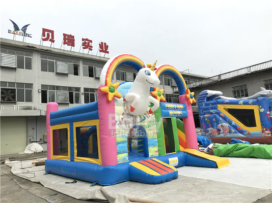 Parque personalizado do salto do PVC Unicorn Inflatable Jumping Bouncer House para a atividade