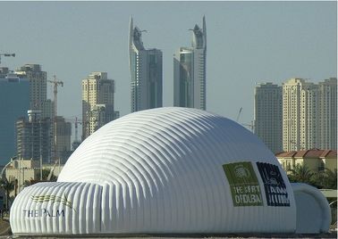 A barraca inflável gigante do PVC dos bens feitos sob encomenda, ar inflável apoiou estruturas