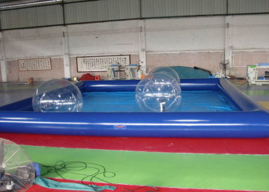 Piscina inflável da família com a bola de Zorb da água/associação de água inflável