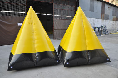 Depósito inflável amarelo do Paintball dos jogos dos esportes, depósito inflável de Airsoft de encerado do PVC