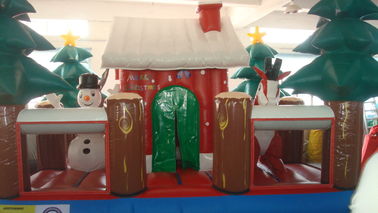 Dos produtos infláveis da propaganda do PVC casa gigante de Papai Noel da explosão para a criança