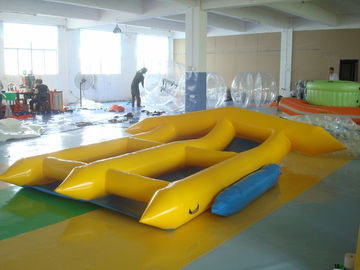 O barco inflável do brinquedo de 2 pessoas, água inflável de encerado do PVC Flyfish