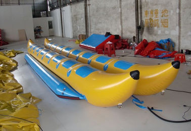 Barco inflável dos peixes de vôo da pista dobro, barco de banana inflável de encerado do PVC para o jogo do esporte de água