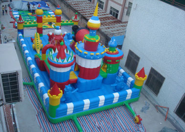 Campo de jogos inflável inflável da cidade do divertimento do castelo Bouncy exterior inflável das crianças