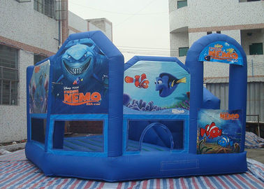 Campo de jogos inflável engraçado da criança, castelo de ar inflável impermeável com ventilador do CE