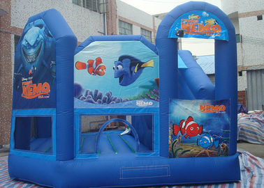 Campo de jogos inflável engraçado da criança, castelo de ar inflável impermeável com ventilador do CE
