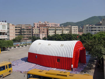 Barracas infláveis exteriores personalizadas da garagem da barraca inflável fireresistant