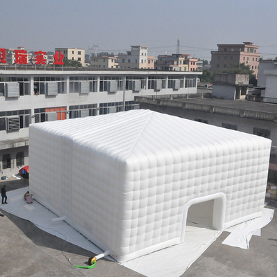 Barraca inflável do cubo do quadrado branco de prova de fogo para a ajuda humanitária
