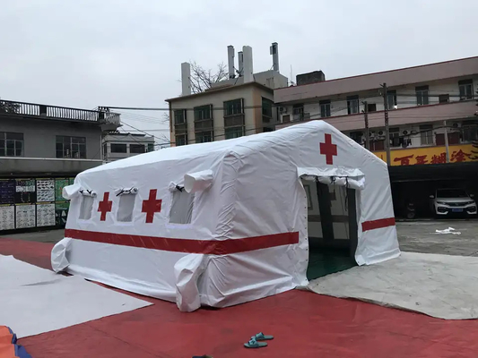 De encerado apertado do Pvc do ar barraca inflável transversal vermelha dos primeiros socorros do hospital da barraca