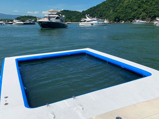 Iate Esportes ao ar livre Drop Stitch piscina de mar inflável Oceano flutuante piscina de mar com rede anti-medusa