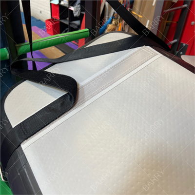 Campo de Jogos Indoor Curso de Obstáculos Ninja Warrior Inflável Obstáculo Suspendido Parkour 8ft Air Bridge
