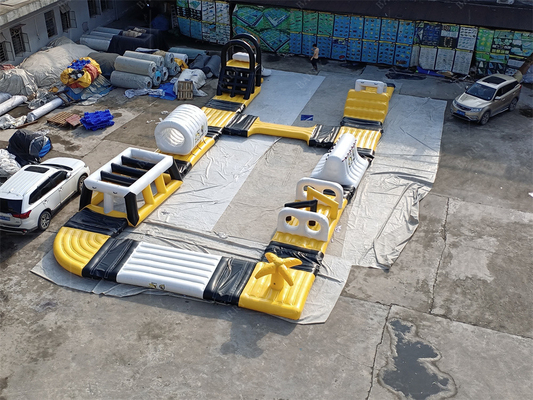 Parque aquático inflável flutuante para lago