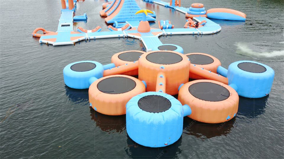 Parque Aquático Inexplorável Com Características Duráveis