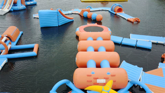 Parque Aquático Inexplorável Com Características Duráveis