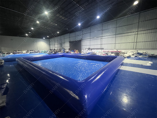 Pequena piscina de água azul portátil para crianças feita de lona de PVC durável perfeita para diversão de verão e jogos aquáticos