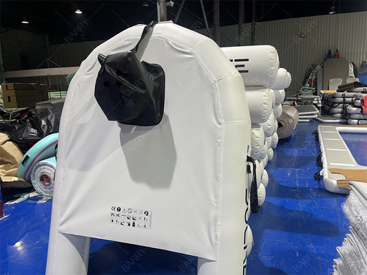Doca flutuante inflável em forma de U para barcos a motor Doca de jet ski inflável